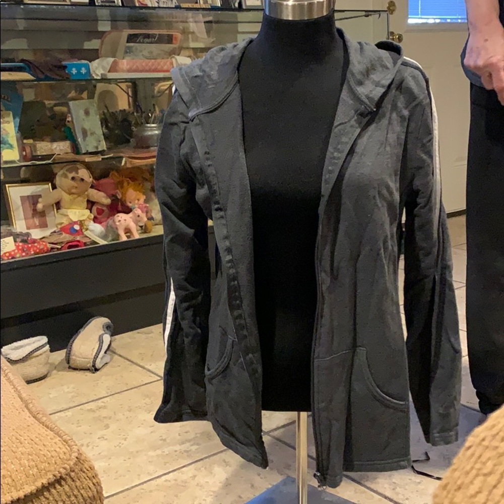 Light Sweatshirt Jacket
